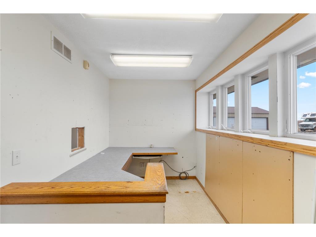 2900 Airport Drive W Faribault MN 55021 7028927 image11