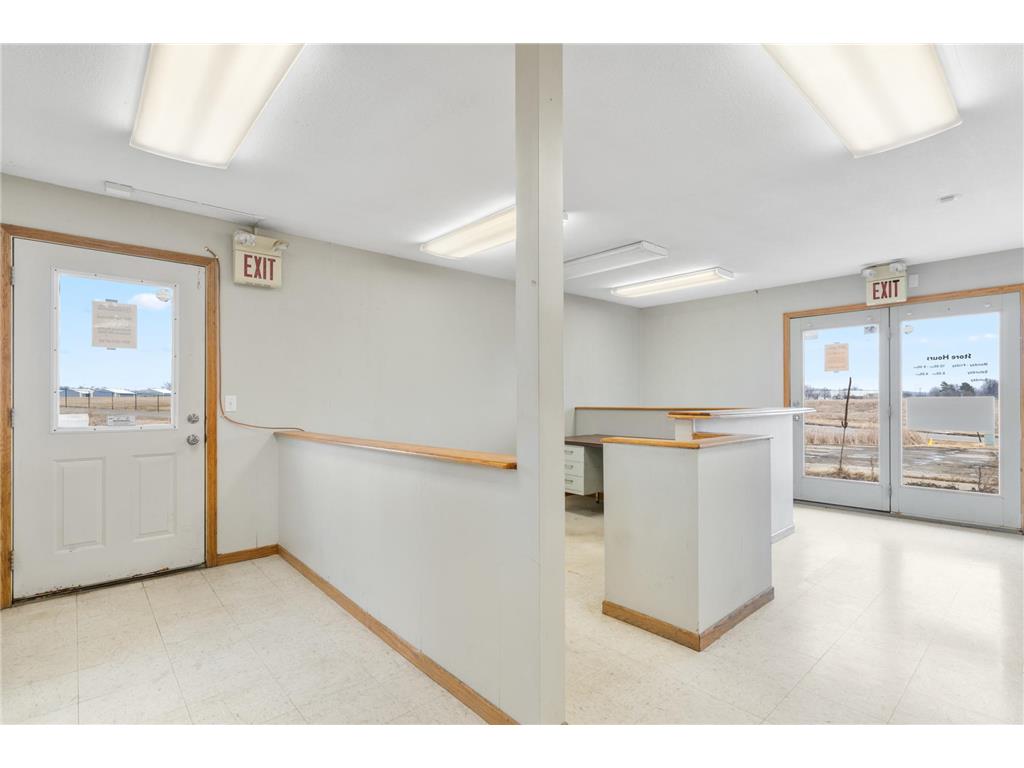 2900 Airport Drive W Faribault MN 55021 7028927 image17