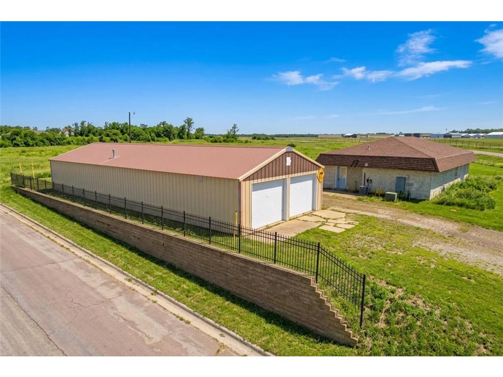 2900 Airport Drive W Faribault MN 55021 7028927 image4
