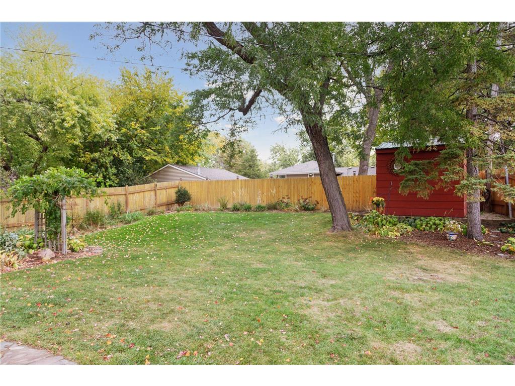 2900 Sumter Avenue N New Hope MN 55427 6803101 image32