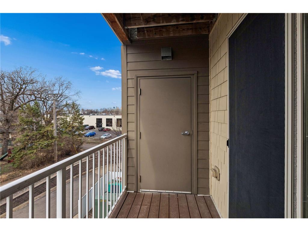 2900 University Avenue SE #305 Minneapolis MN 55414 7046882 image11