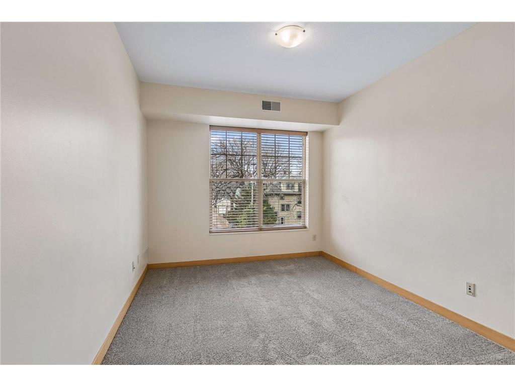2900 University Avenue SE #305 Minneapolis MN 55414 7046882 image17