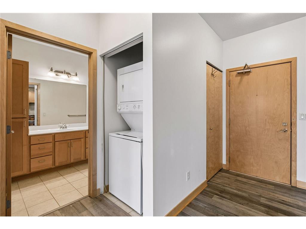 2900 University Avenue SE #305 Minneapolis MN 55414 7046882 image21