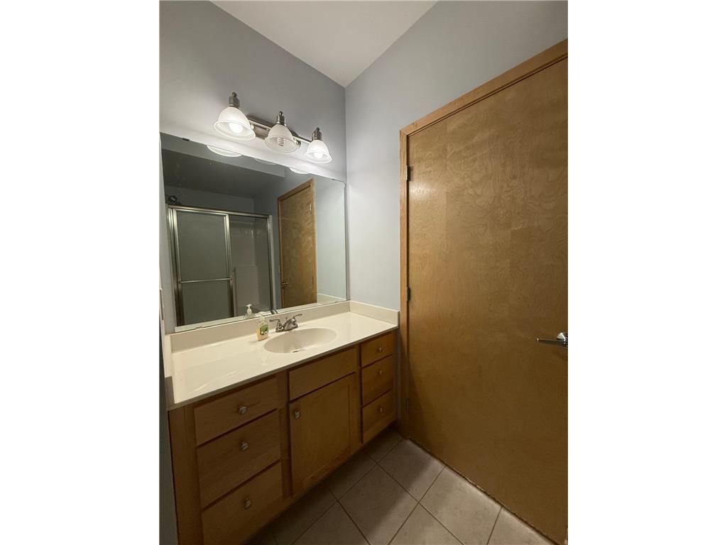 2900 University Avenue SE #402 Minneapolis MN 55414 7063915 image13