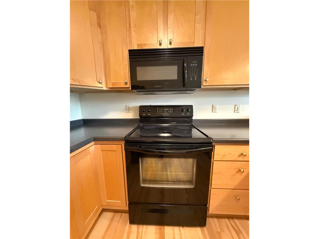 2900 University Avenue SE #402 Minneapolis MN 55414 7063915 image8