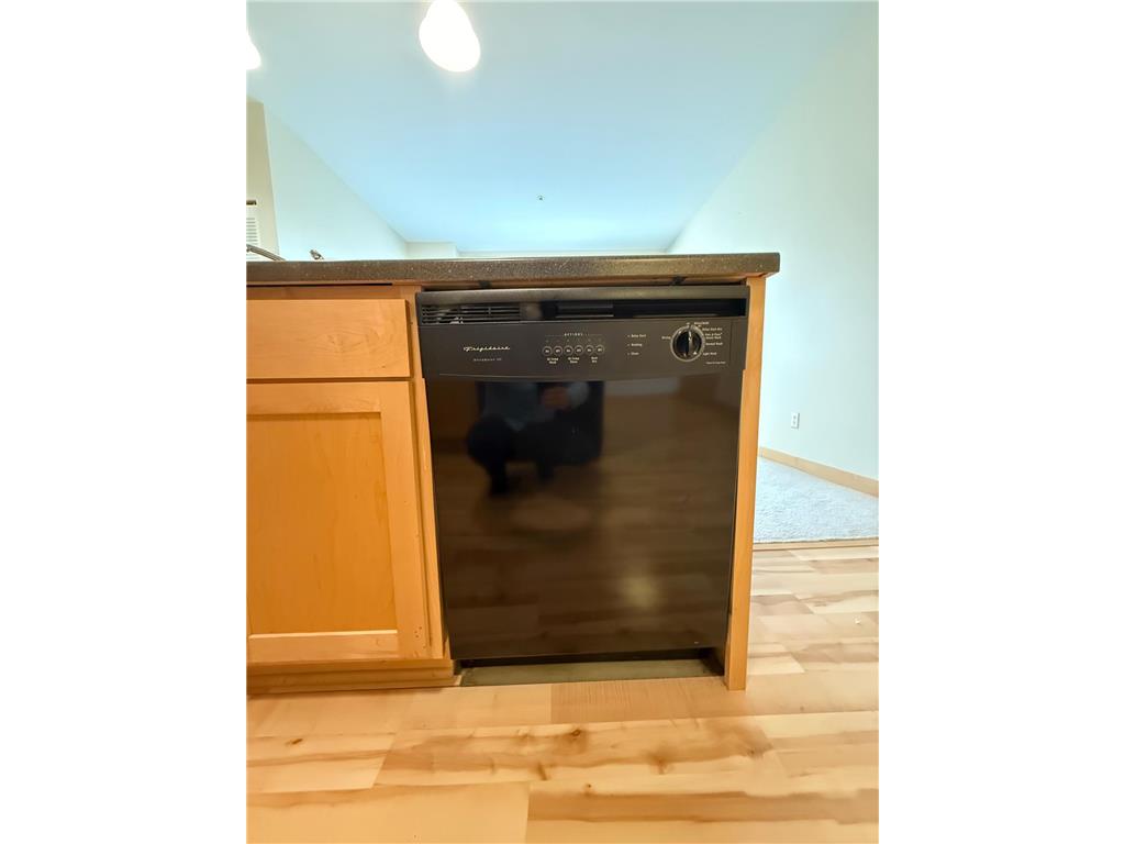 2900 University Avenue SE #402 Minneapolis MN 55414 7063915 image9