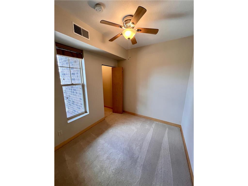 2900 University Avenue SE #411 Minneapolis MN 55414 6806060 image17