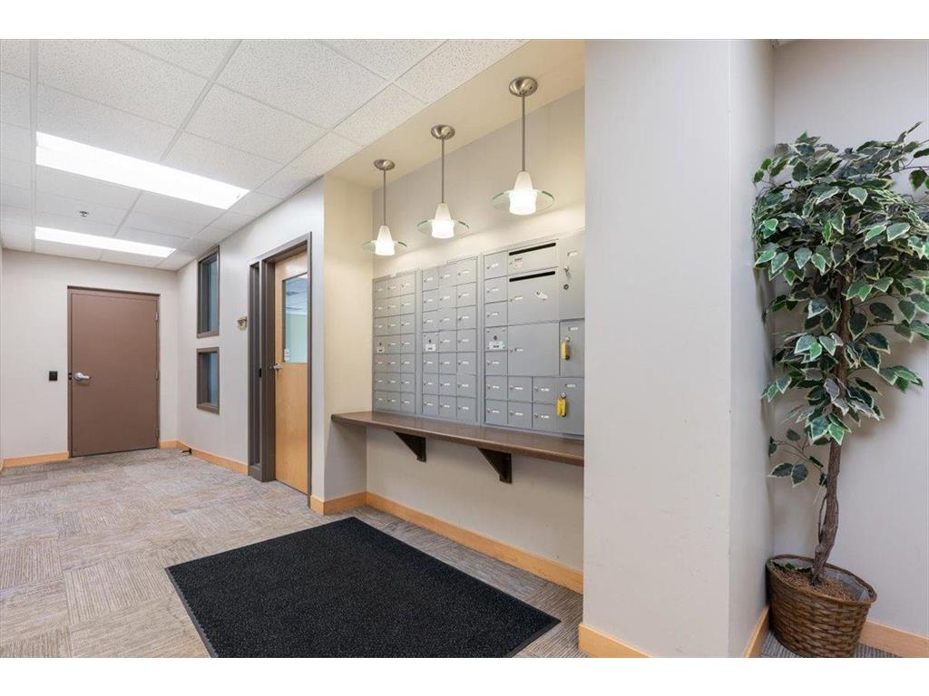 2900 University Avenue SE #503 Minneapolis MN 55414 7100841 image5