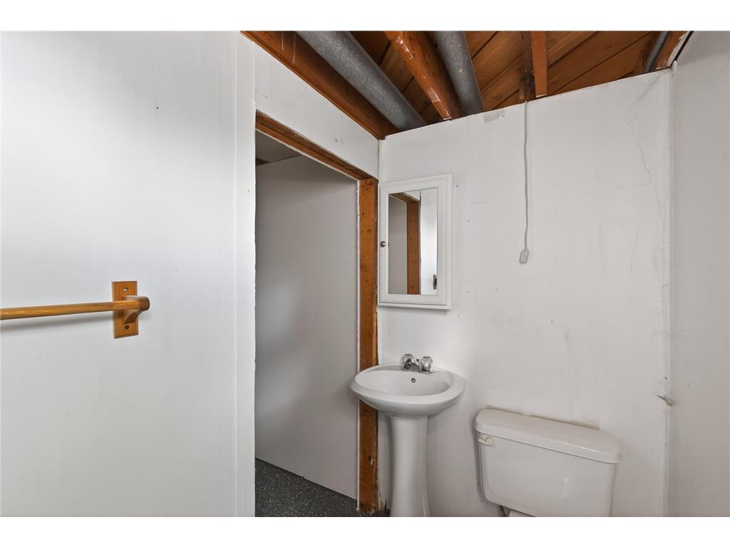 2901 114th Avenue NW Coon Rapids MN 55433 7088269 image22