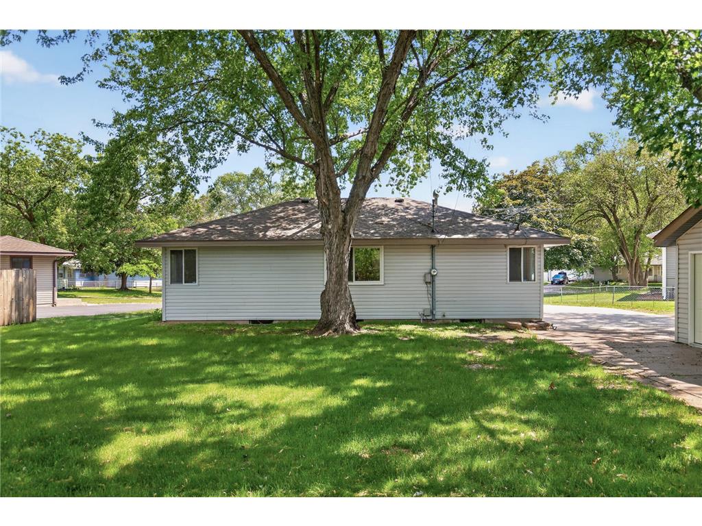 2901 114th Avenue NW Coon Rapids MN 55433 7088269 image29