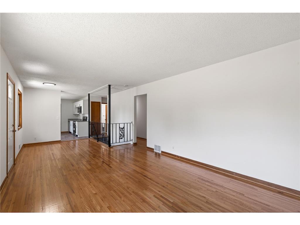 2901 114th Avenue NW Coon Rapids MN 55433 7088269 image6