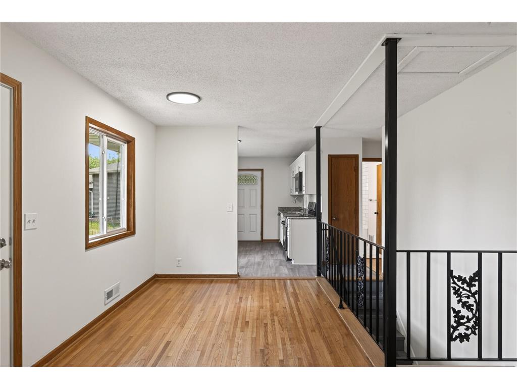 2901 114th Avenue NW Coon Rapids MN 55433 7088269 image7