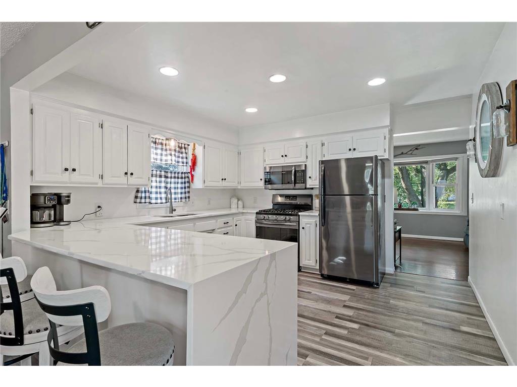 2901 121st Avenue NW Coon Rapids MN 55433 6736489 image1