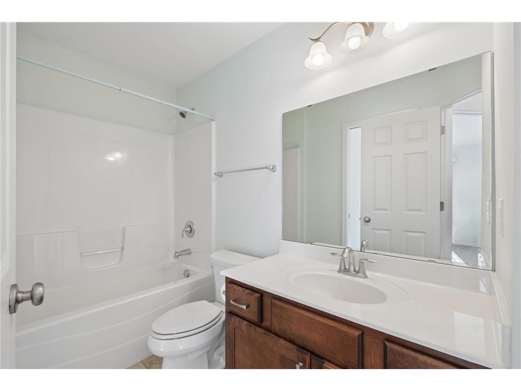 2901 124th Circle NE Blaine MN 55449 7020563 image18