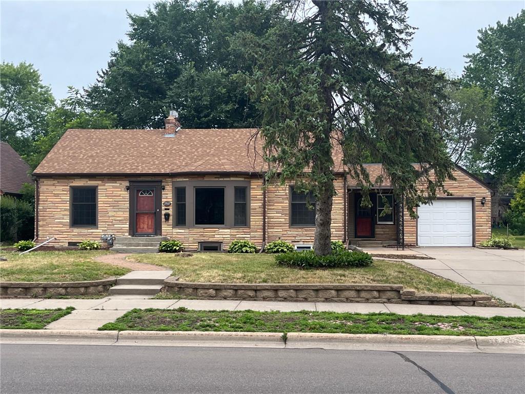 2901 29th Avenue NE Saint Anthony MN 55418 6343942 image1