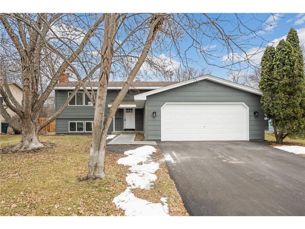 2901 83rd Lane N Brooklyn Park MN 55444 6494677 image1