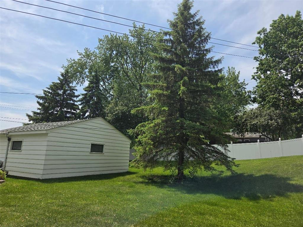 2901 Kyle Avenue N Golden Valley MN 55422 7083635 image22