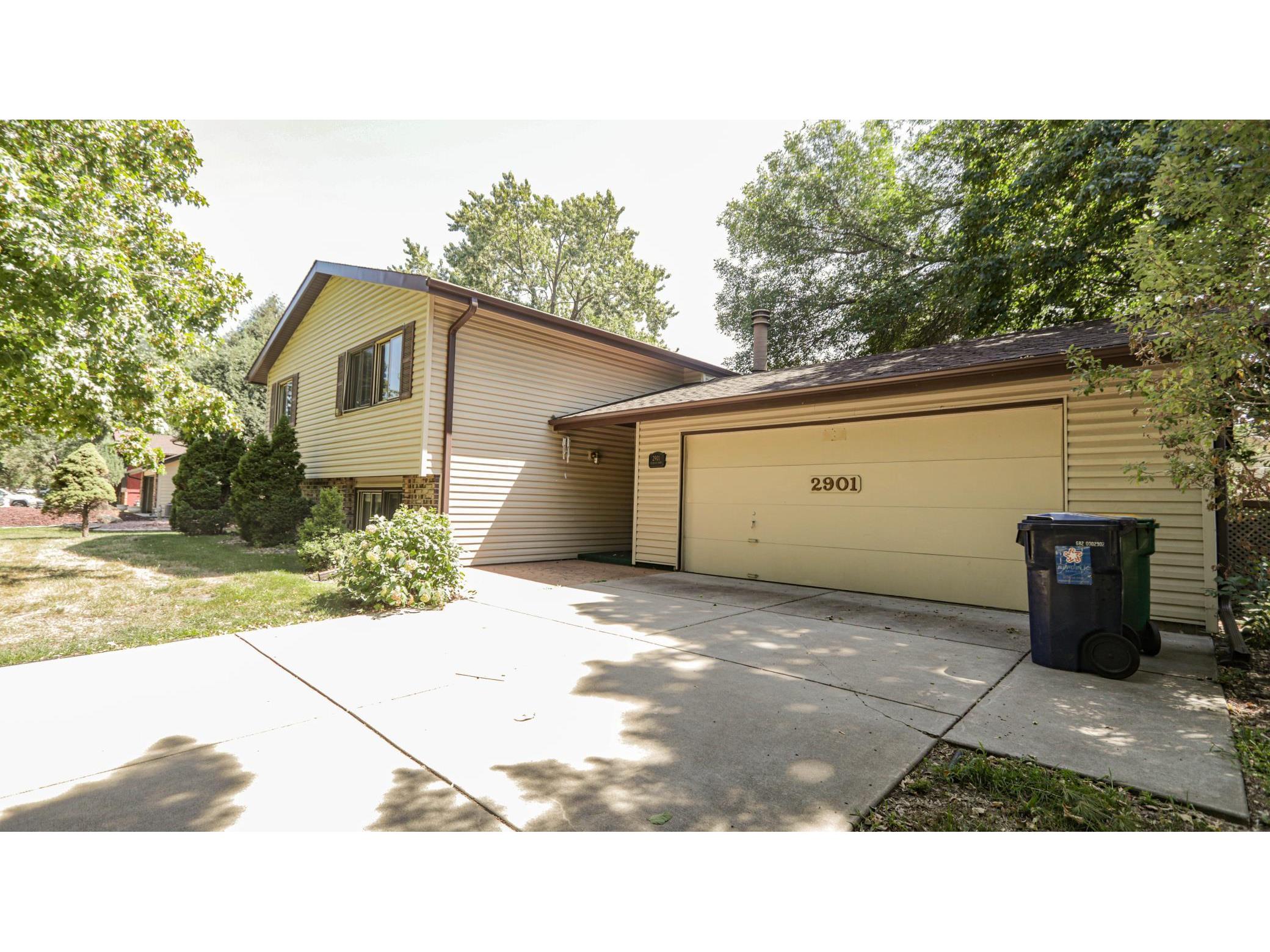 2901 Pearson Parkway, Brooklyn Park, MN, 55444 MLS 6073313 Edina