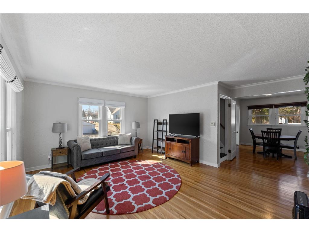 2901 Zenith Avenue N Robbinsdale MN 55422 7081701 image1