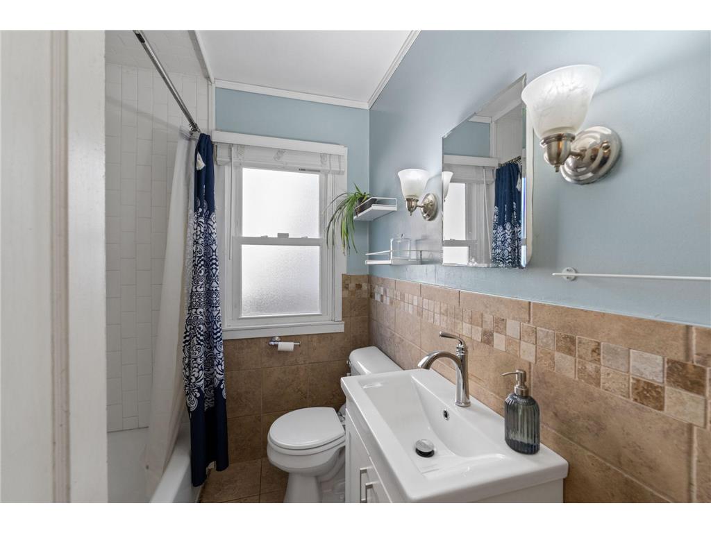 2901 Zenith Avenue N Robbinsdale MN 55422 7081701 image12