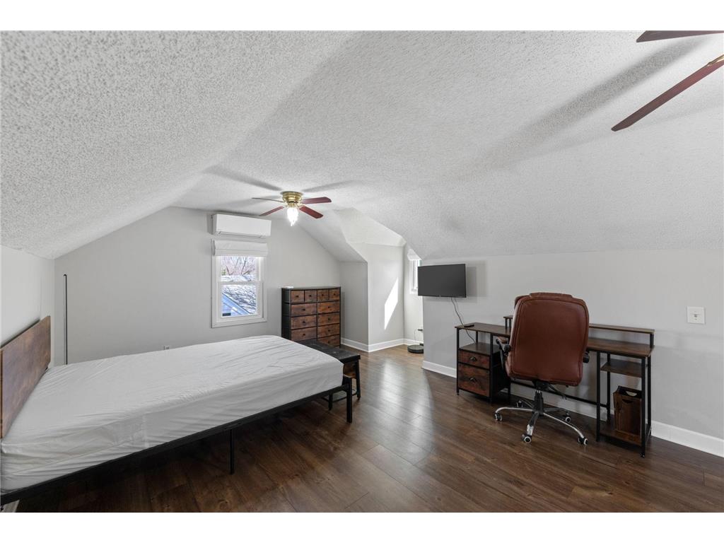 2901 Zenith Avenue N Robbinsdale MN 55422 7081701 image17