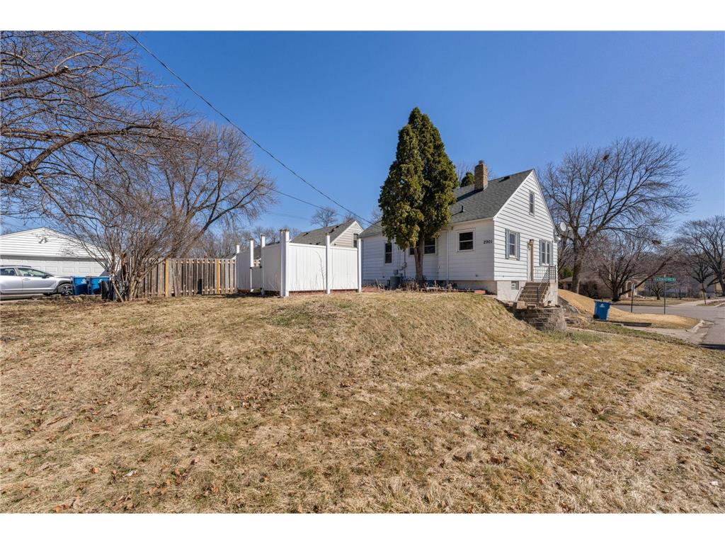 2901 Zenith Avenue N Robbinsdale MN 55422 7081701 image26