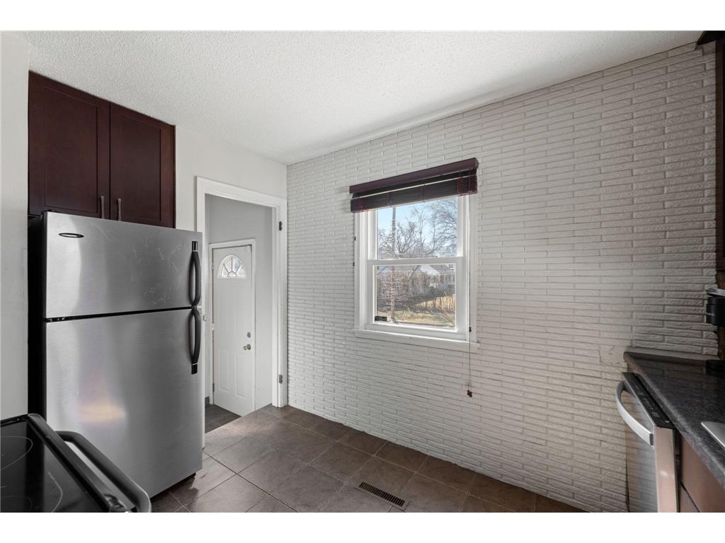 2901 Zenith Avenue N Robbinsdale MN 55422 7081701 image8