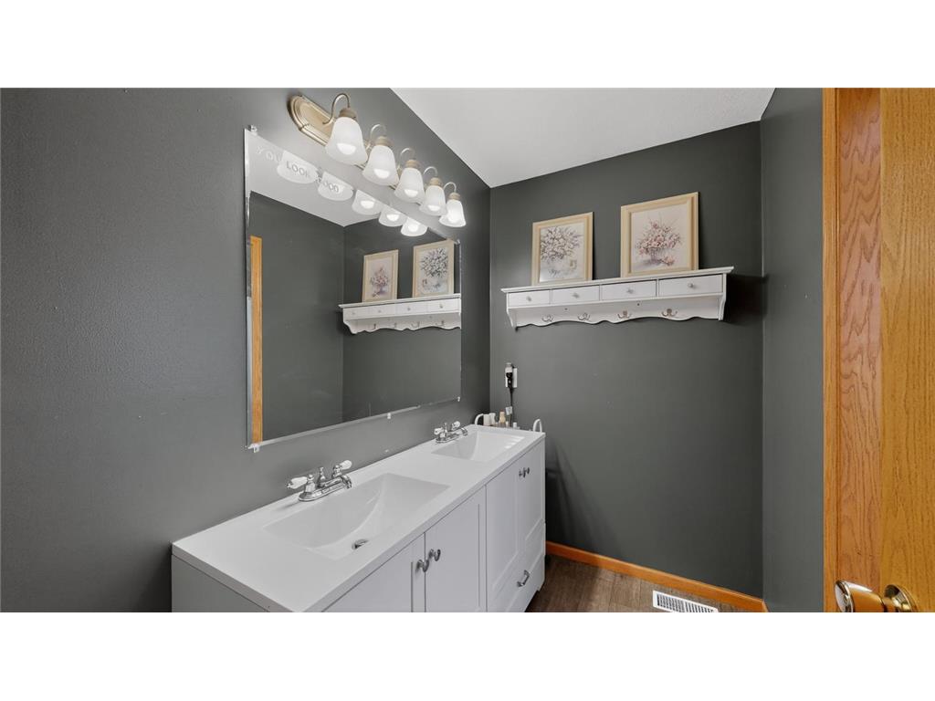 29019 Danel Avenue Randolph MN 55065 6821111 image15