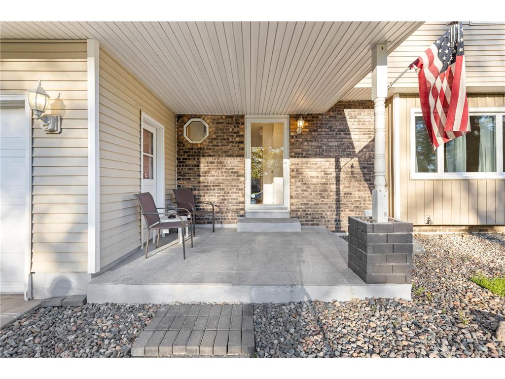 2904 Silver Lake Court NE Saint Anthony MN 55421 7069690 image2