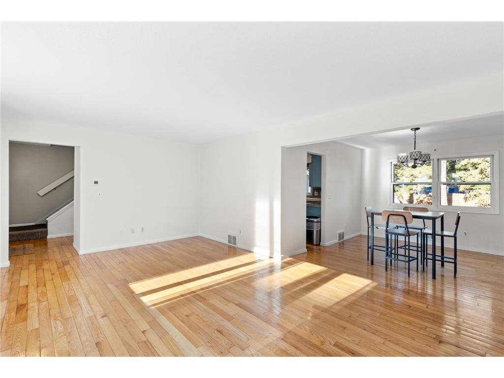 2904 Silver Lake Court NE Saint Anthony MN 55421 7069690 image6