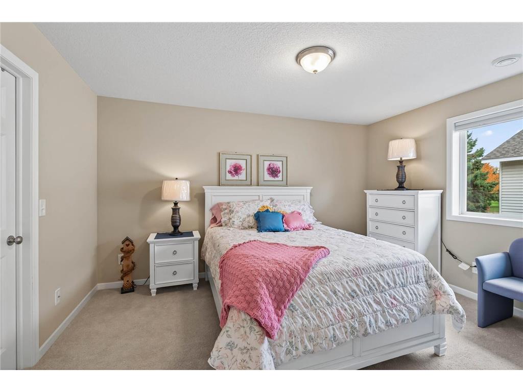 2905 Devonshire Circle Woodbury MN 55125 7004836 image18