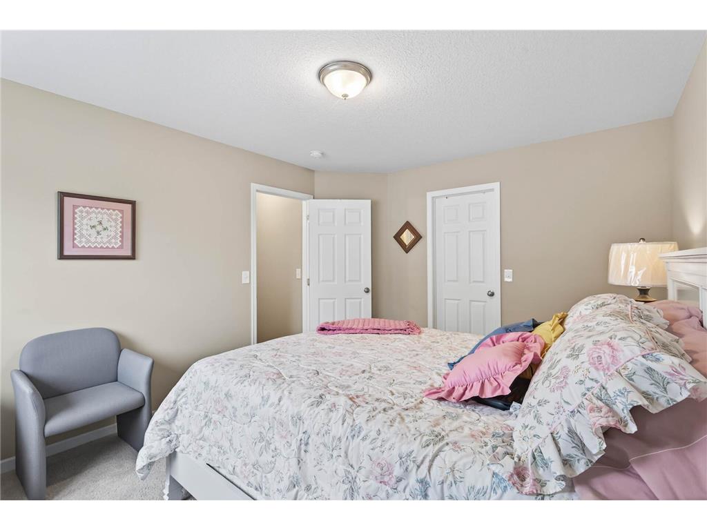 2905 Devonshire Circle Woodbury MN 55125 7004836 image19