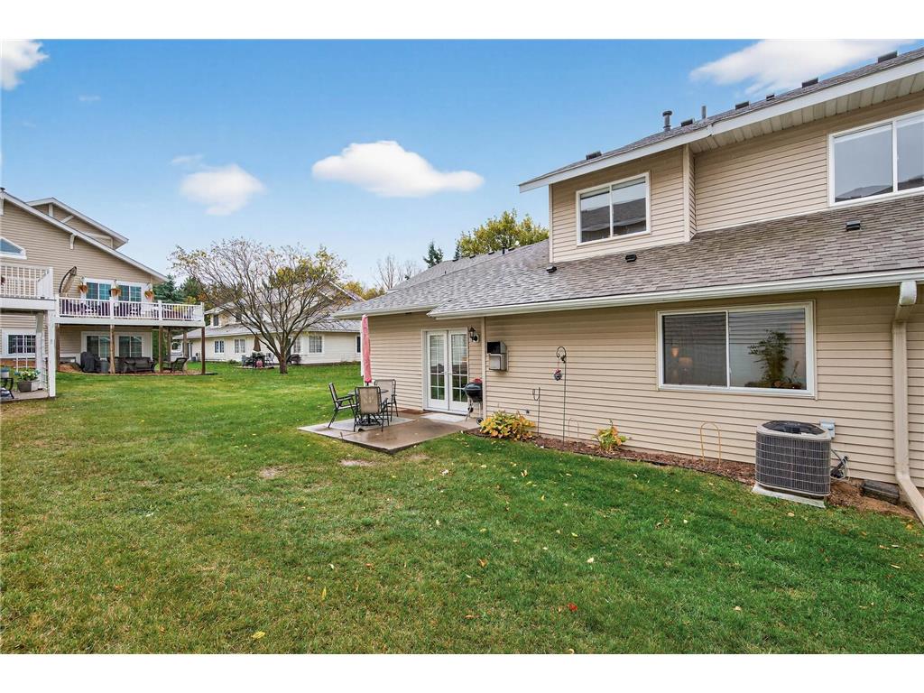 2905 Devonshire Circle Woodbury MN 55125 7004836 image24