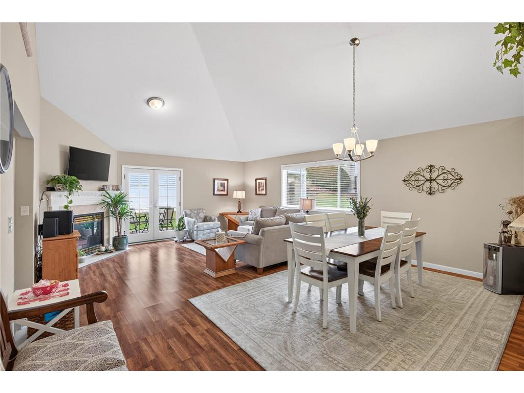 2905 Devonshire Circle Woodbury MN 55125 7004836 image4