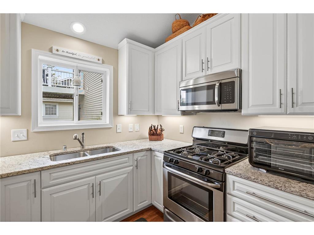 2905 Devonshire Circle Woodbury MN 55125 7004836 image9