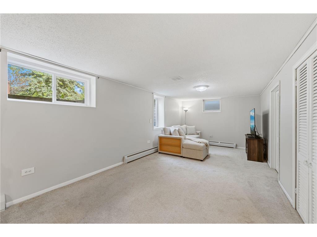 2905 Townview Avenue NE Saint Anthony MN 55418 7057728 image27
