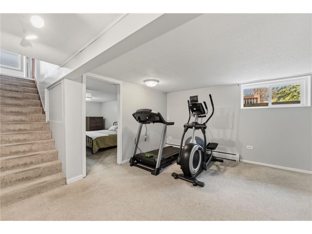 2905 Townview Avenue NE Saint Anthony MN 55418 7057728 image29