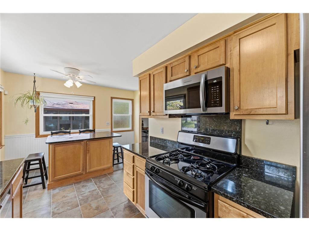 2905 Townview Avenue NE Saint Anthony MN 55418 7057728 image7