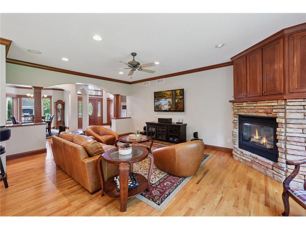 2906 Butternut Drive Chaska MN 55318 6758672 image14