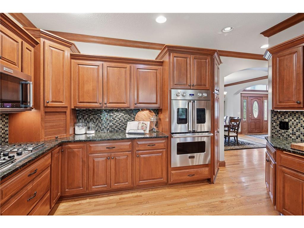 2906 Butternut Drive Chaska MN 55318 6758672 image19