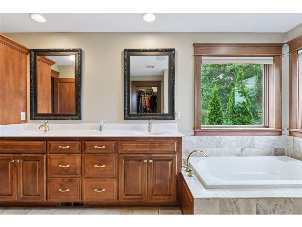 2906 Butternut Drive Chaska MN 55318 6758672 image33