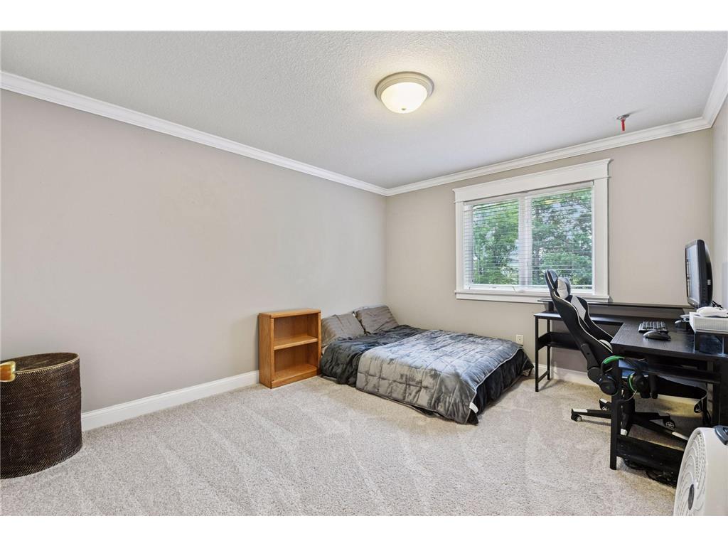 2906 Butternut Drive Chaska MN 55318 6758672 image40