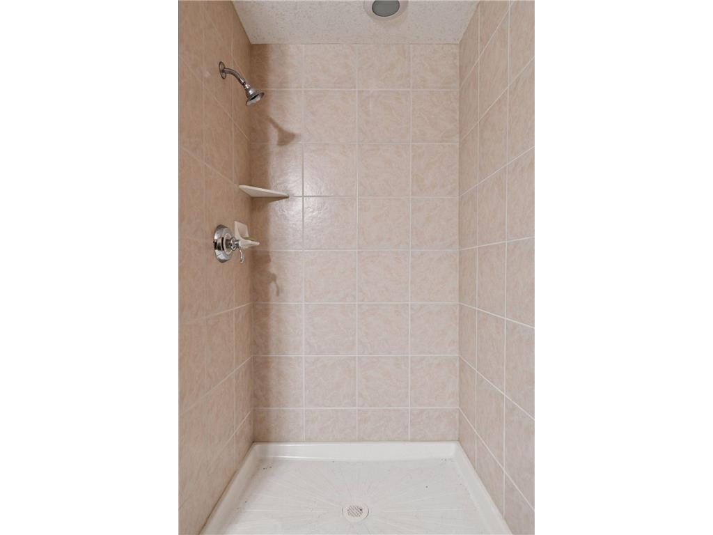 2906 Butternut Drive Chaska MN 55318 6758672 image49