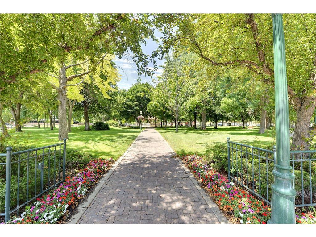 2906 Butternut Drive Chaska MN 55318 6758672 image77