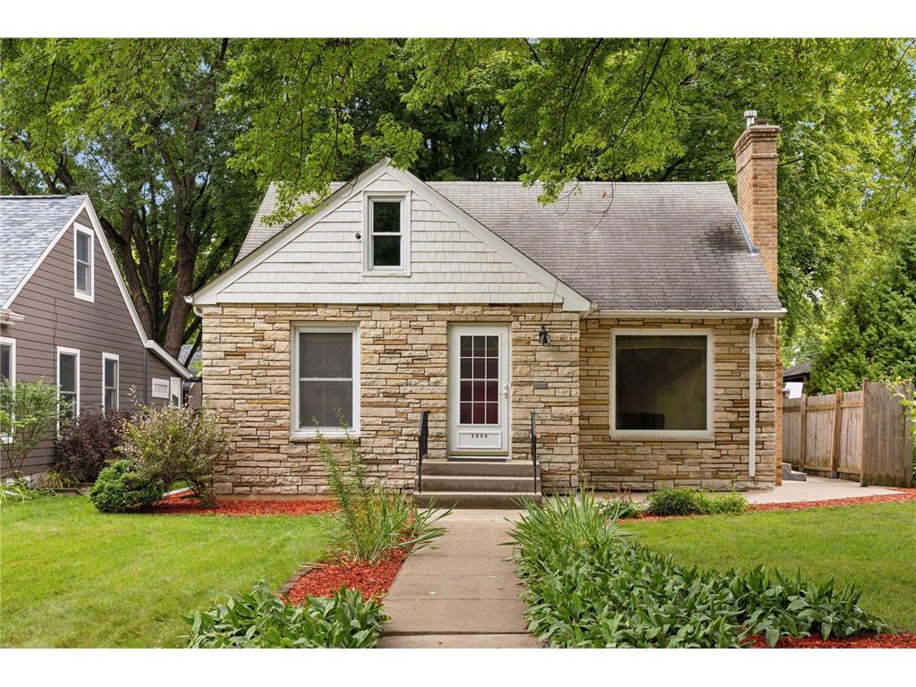 2906 Zenith Avenue N Robbinsdale MN 55422 6782740 image1