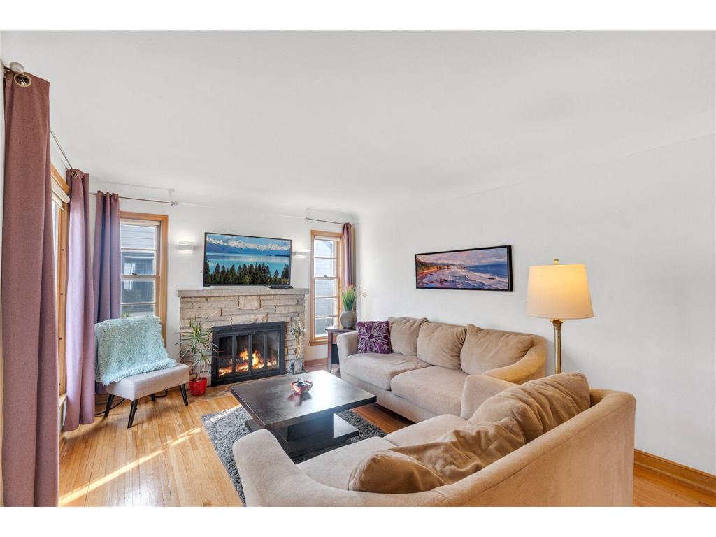 2908 30th Avenue NE Saint Anthony MN 55418 6820810 image4