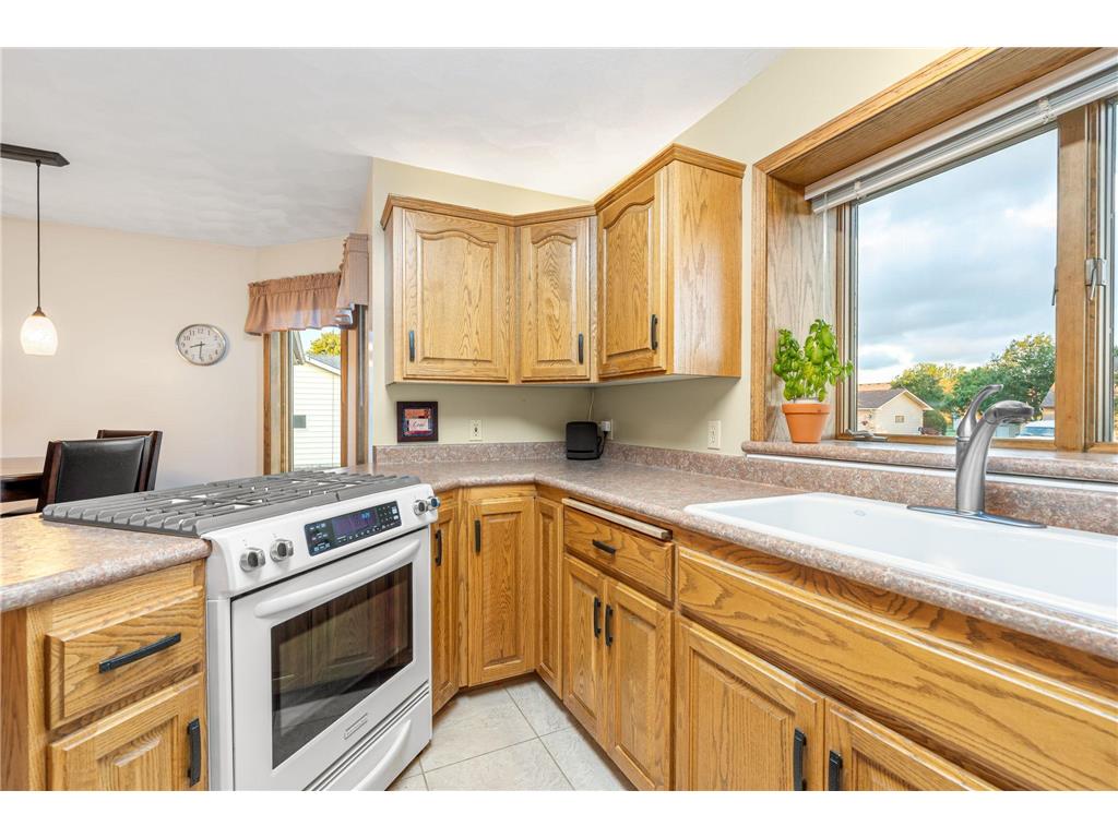 2908 5th Avenue SW Austin MN 55912 7090082 image21