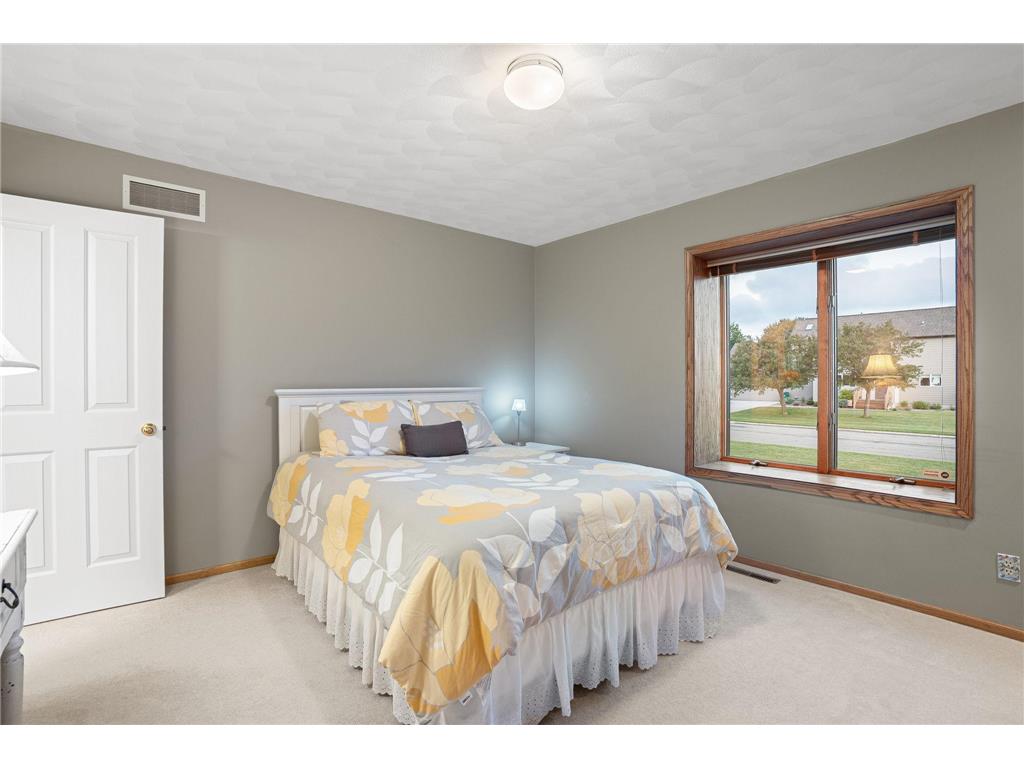 2908 5th Avenue SW Austin MN 55912 7090082 image45