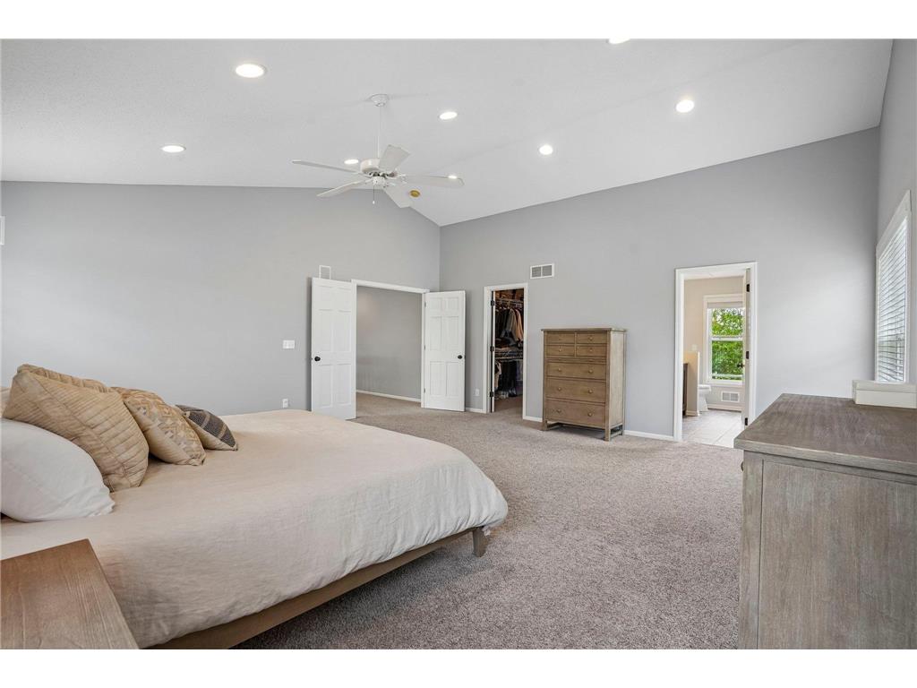 2908 Hilltop Drive Chaska MN 55318 7079086 image30