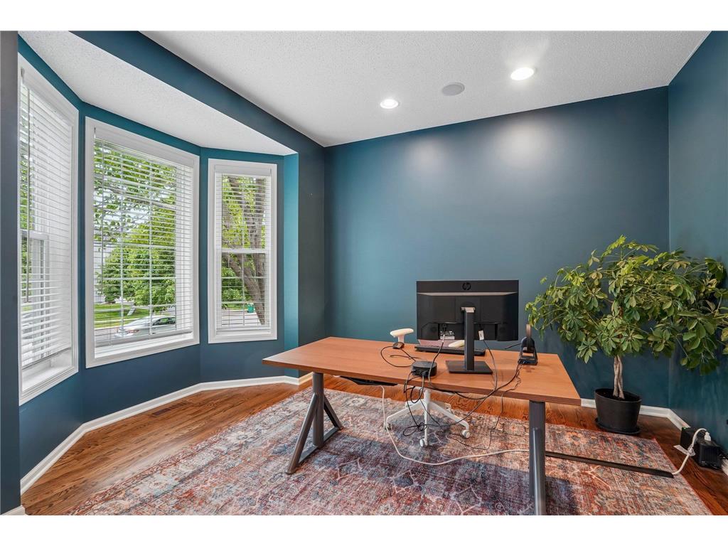 2908 Hilltop Drive Chaska MN 55318 7079086 image34